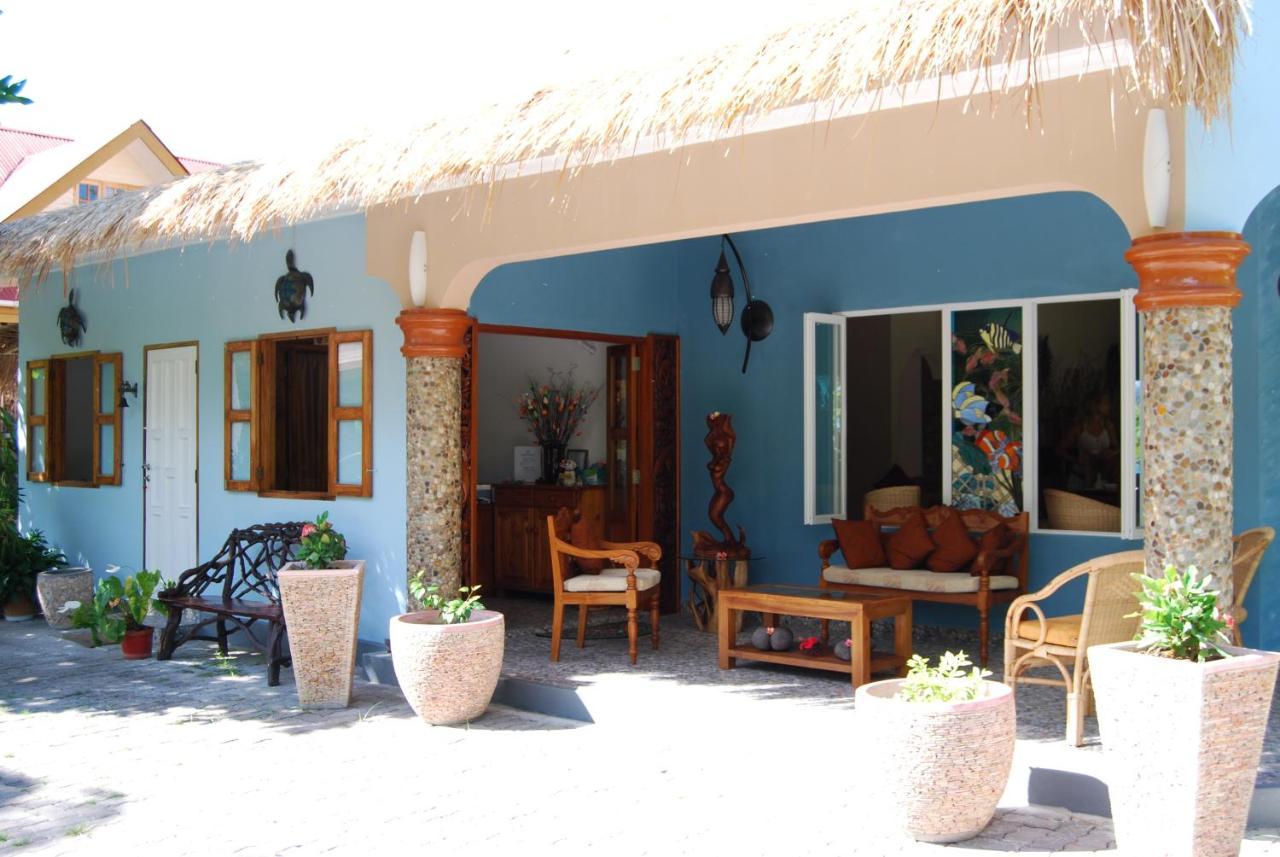 גרנד אנס The Islander Hotel מראה חיצוני תמונה