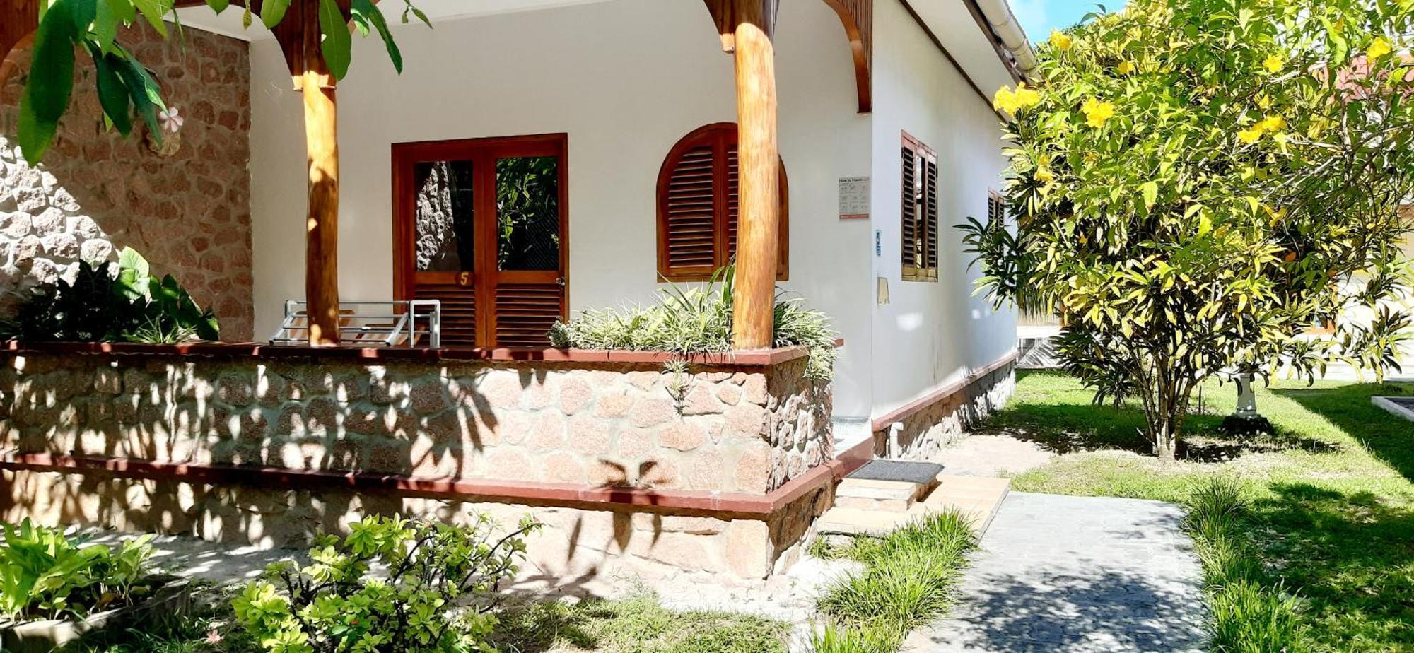 גרנד אנס The Islander Hotel מראה חיצוני תמונה