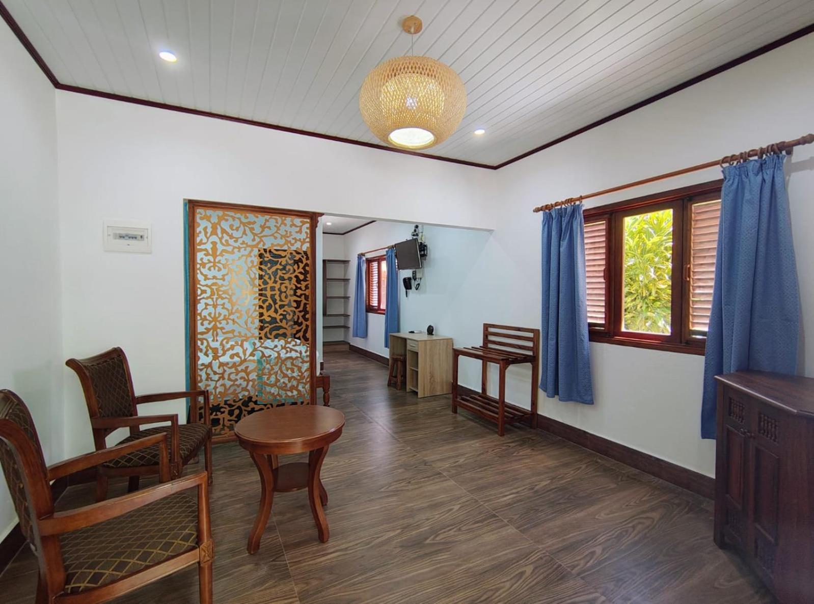 גרנד אנס The Islander Hotel מראה חיצוני תמונה