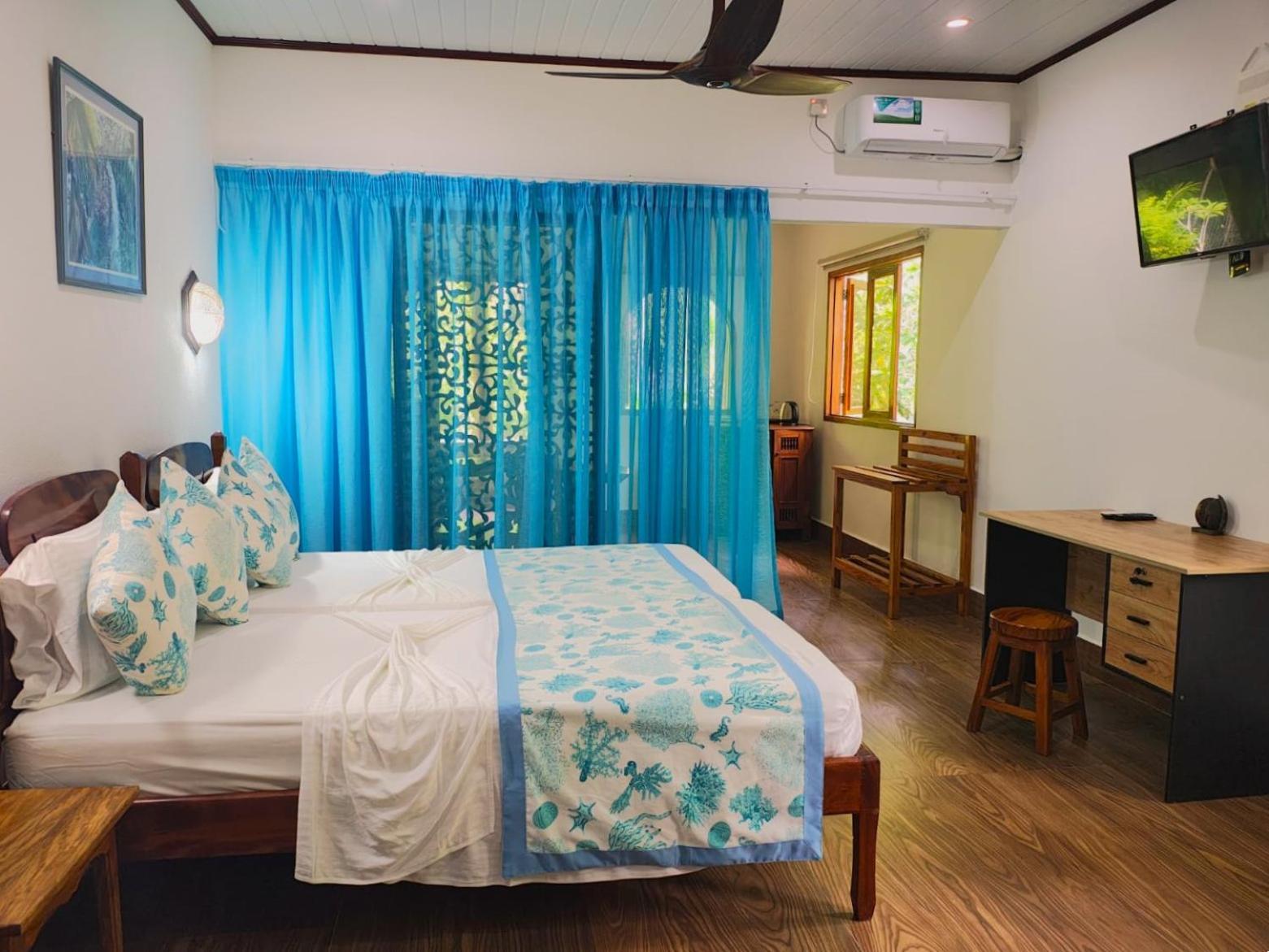 גרנד אנס The Islander Hotel מראה חיצוני תמונה